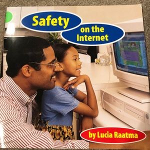 📚5 for $15 Safety on the Internet